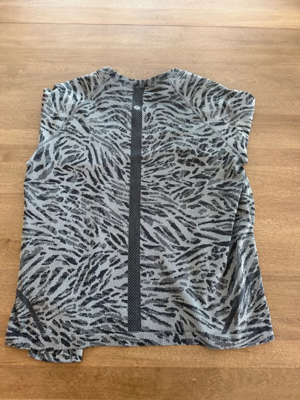 Lululemon Swiftly Tech Long-Sleeve Shirt 2.0 *Race Length*